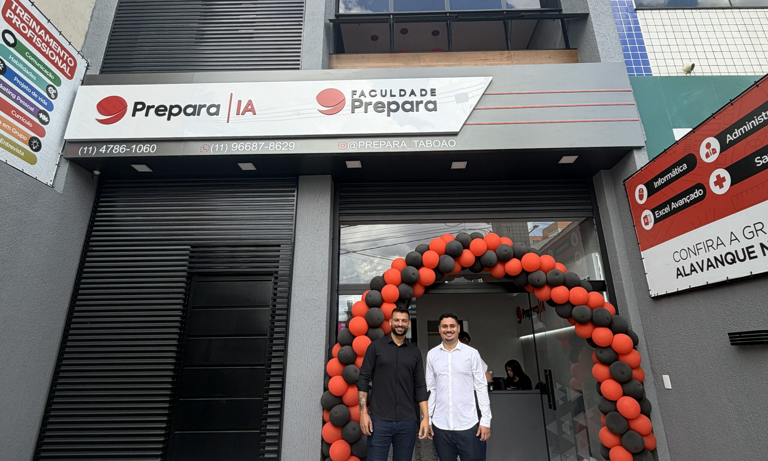 Inauguração da unidade do Prepara IA em Taboão da Serra, escola com inteligência artificial, promovendo cursos profissionalizantes e educação com IA na região.