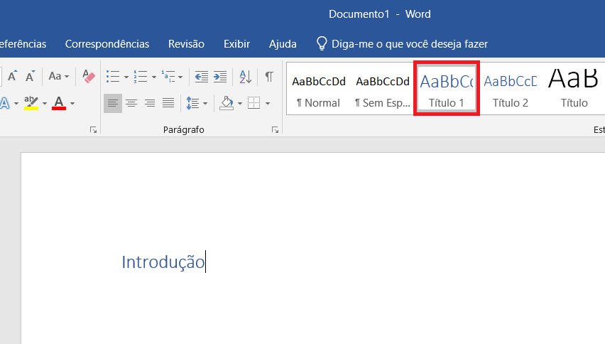 Documento do Word com a palavra Introdução formatada com o estilo Título 1, selecionado na galeria de Estilos da aba Página Inicial.